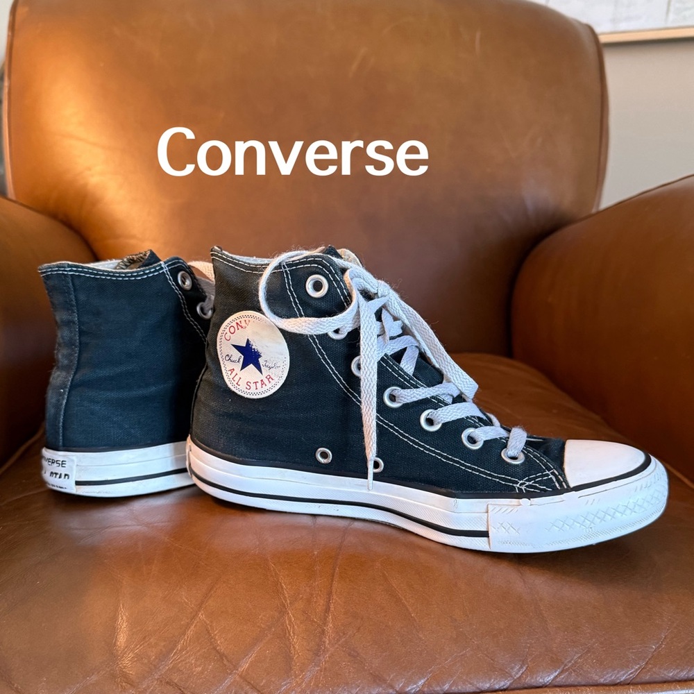 Converse Black women’s High-Tops Size 7